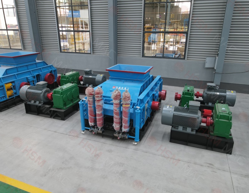 鈦鐵礦對輥制砂機(jī)